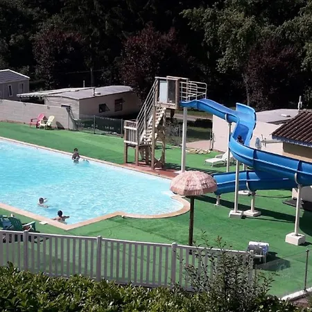 Campingplads Familial - 4 Pers. Avec Terrasse - Api-1-52-1676 Chazelles-sur-Lyon